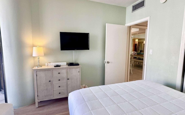Surfside Resort #410