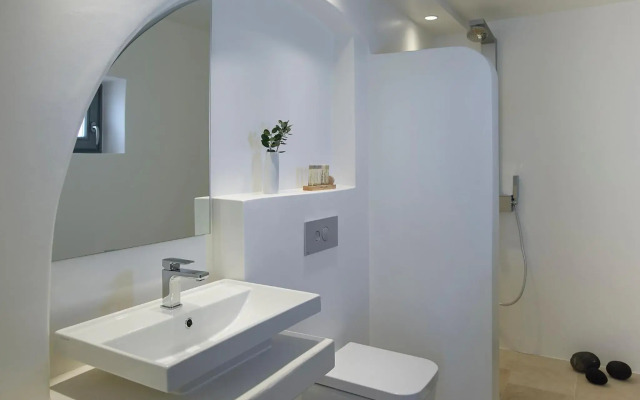 Aurora Luxury Suites