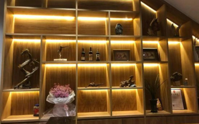 Bonthic Mountain Courtyard Holiday Hotel