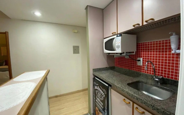 QI Intelligence Flat Ibirapuera próximo do metrô Moema UH1306