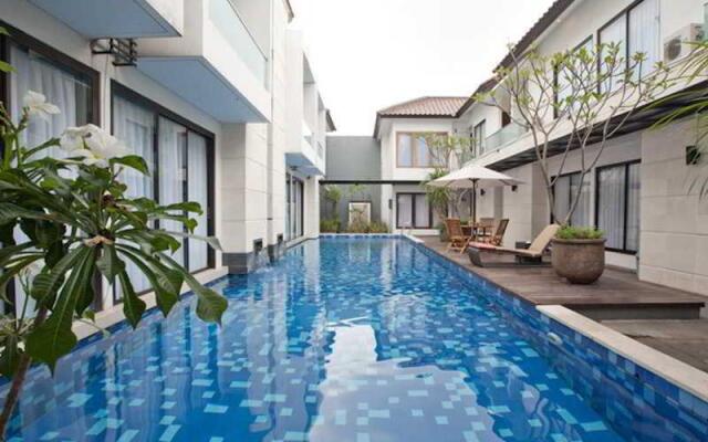 M Residence Menteng