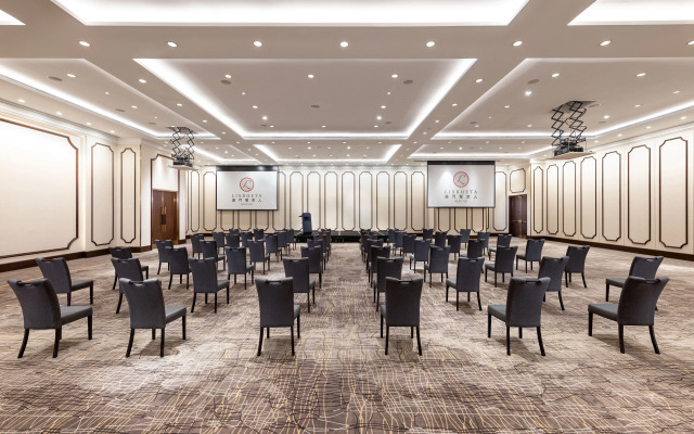 Line Friends Presents Casa De Amigo