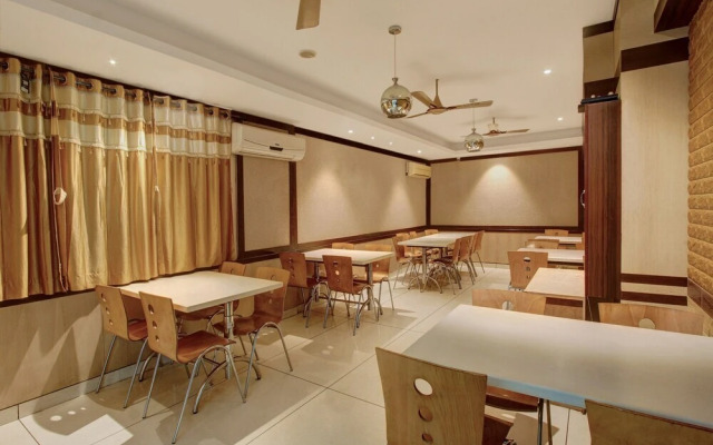 Motel Gajraj Continental by OYO Rooms