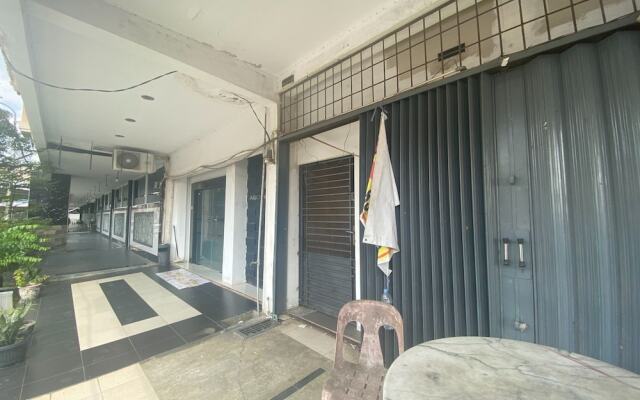 OYO 93131 Mamapapahouse