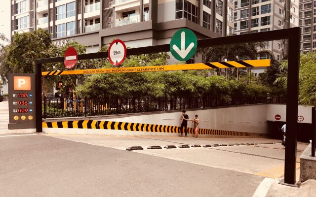 River View Apartment & Hotel