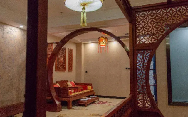 Sunshine Hotel 1st Road (Altay Emerald Bay)