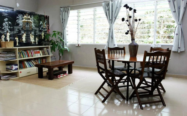 Foo Homestay