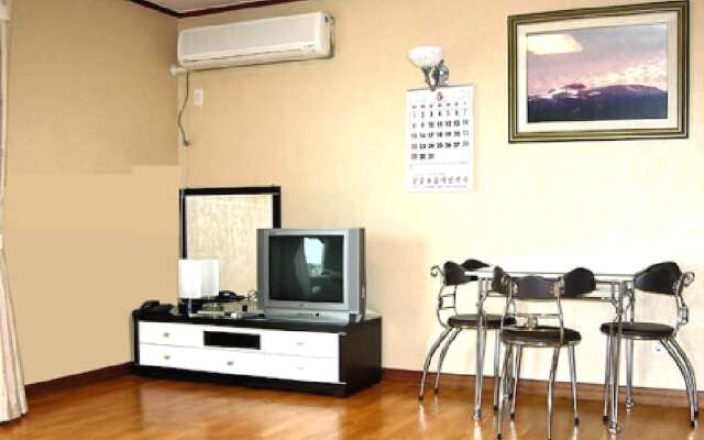 Jisakke Poongyeong Pension