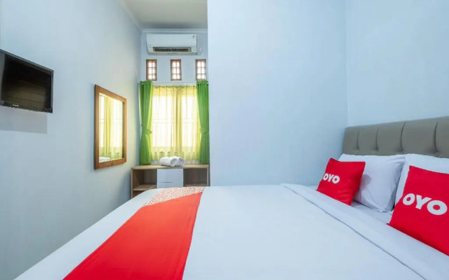 OYO 2072 Wisma Teratai