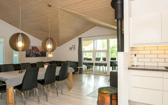 10 Person Holiday Home in Juelsminde