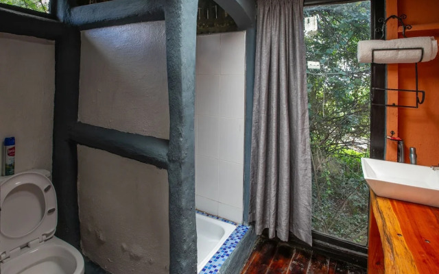 Punda Milias Lodge