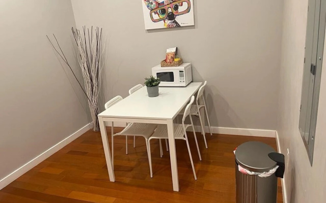 Philadelphia Central Apartments