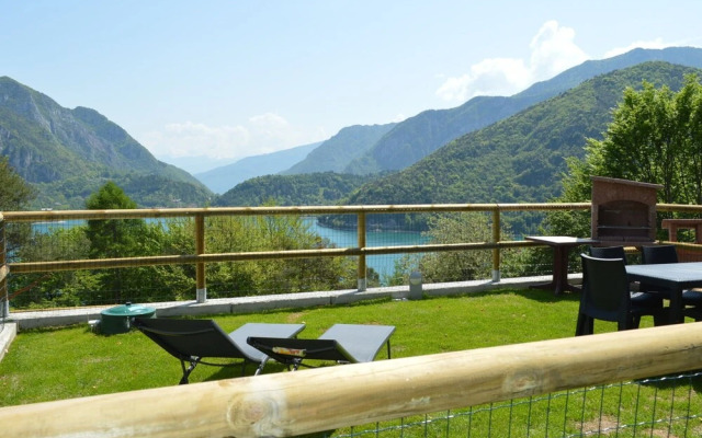 Tranquil Stay Near Lake Ledro