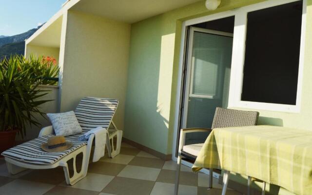 Rooms & Apartments Villa Anka