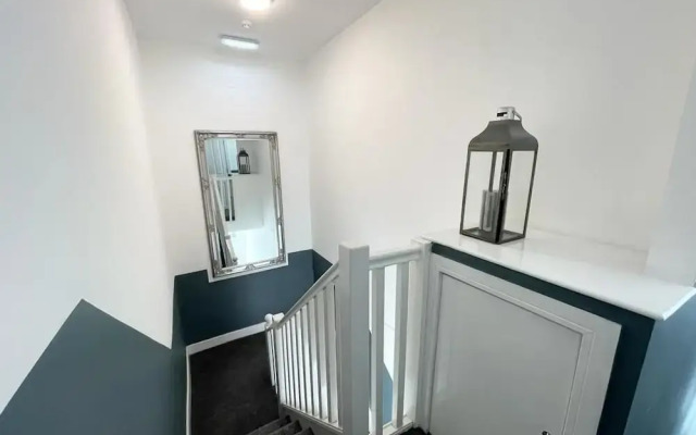The Central Suite Sasco Apartments