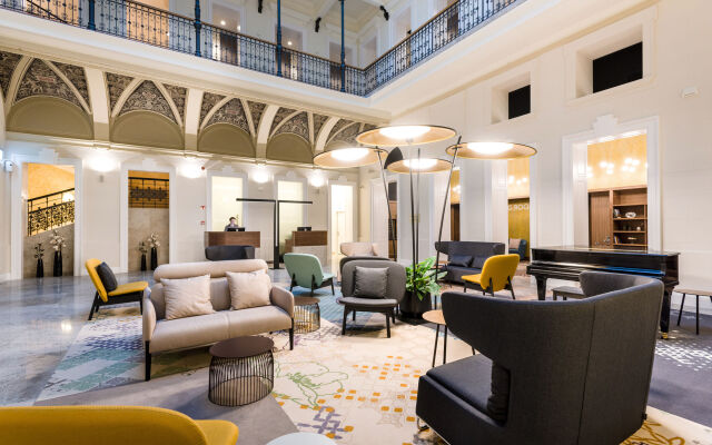 Hotel Moments Budapest