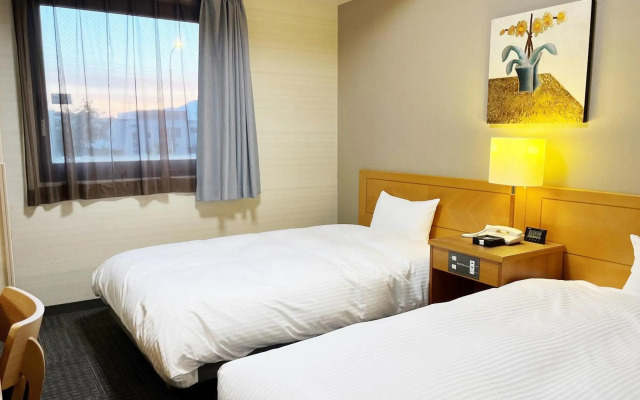 Hotel Route-Inn Oogaki Inter