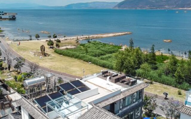 Zaihaiyifang Sunrise Seaview Homestay (Dali Qihai Branch)