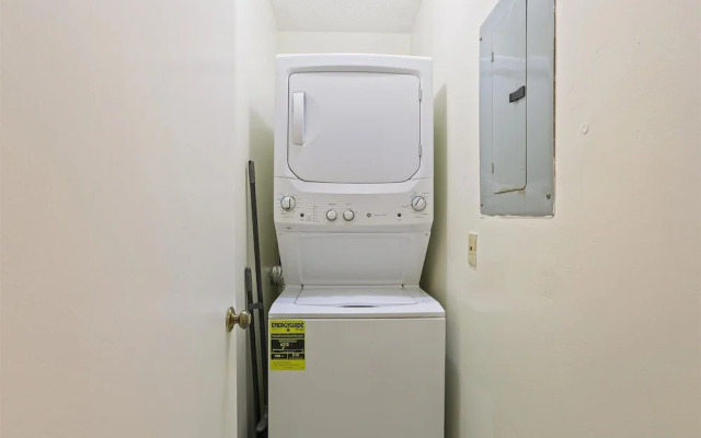 Courtyard Villa 1208