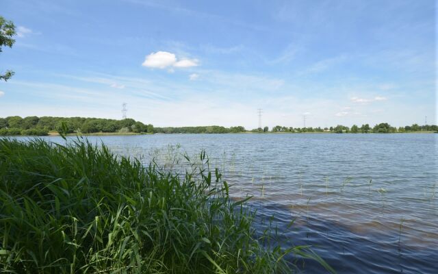 Отель Fletcher Hotel-Restaurant 's-Hertogenbosch