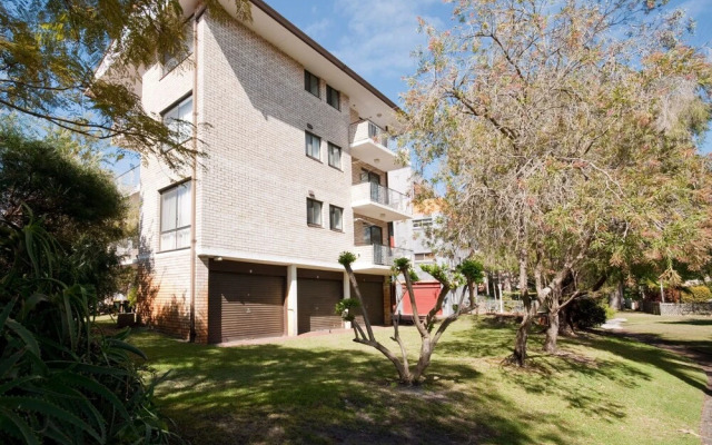 Endeavour, Unit 3/13 Ondine Close,