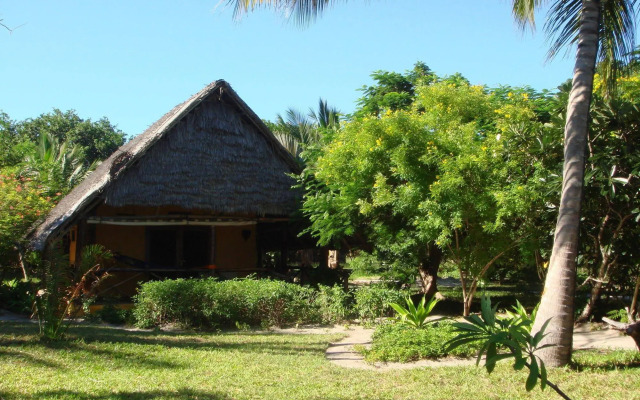 Kinasi Lodge