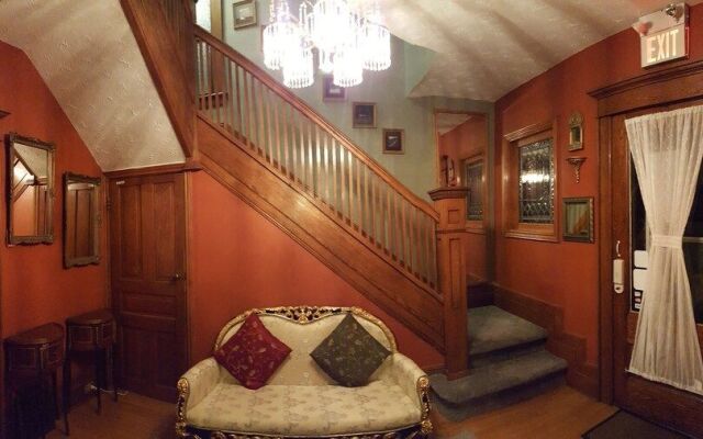 Li-Li Bed & Breakfast