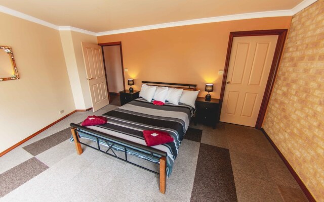 Esperance Foreshore Apartments