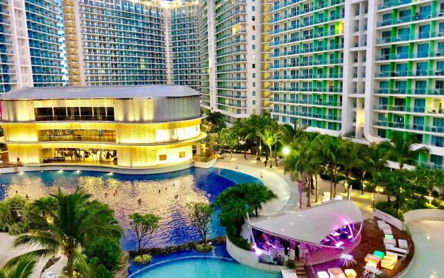 Azure Urban Resort by Adam's Crib
