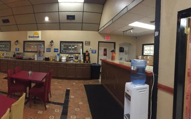 Days Inn by Wyndham Christiansburg