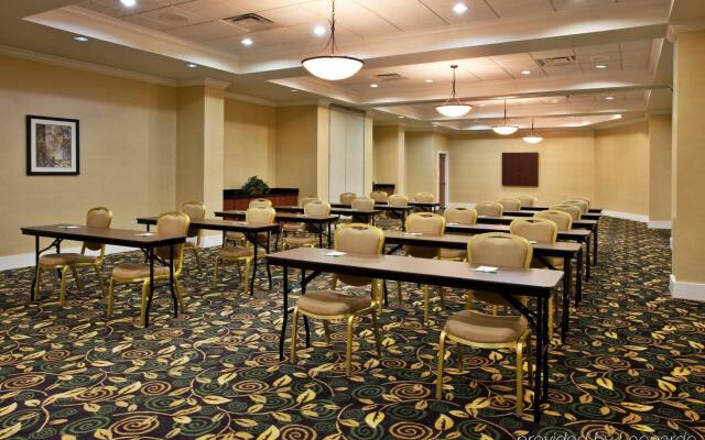 DoubleTree by Hilton Brunswick