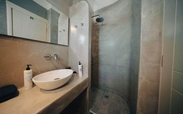 Villa Ilias Caldera Hotel