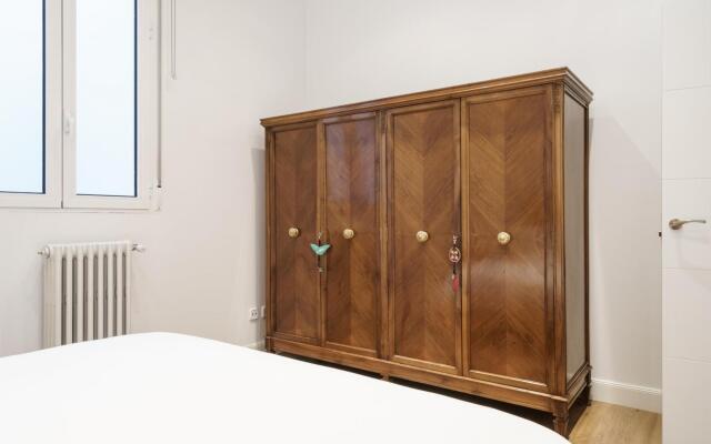 Callao Apartment II 4BR 3BT