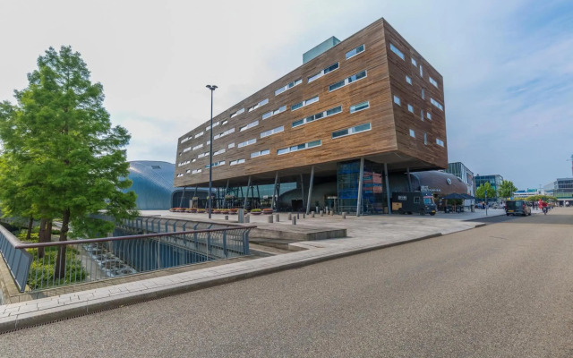 Leonardo Hotel Almere City Center