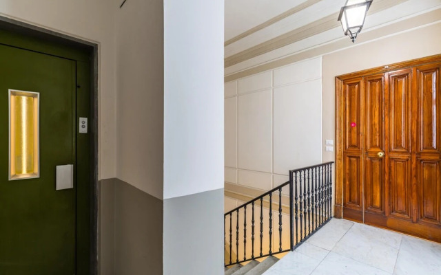 Colonna Apartment 2 by Wonderful Italy