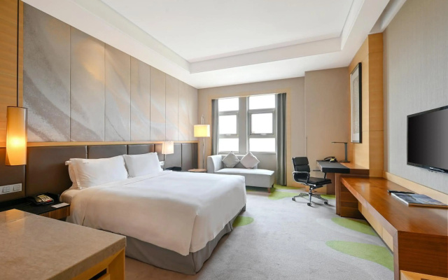 Holiday Inn Qingdao Expo