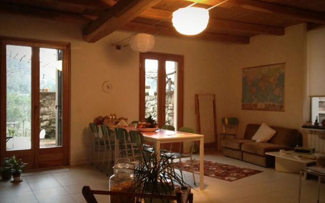 AltraVista Guest House