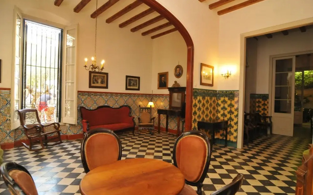 HomeHolidaysRentals Historic House - Costa Barcelona