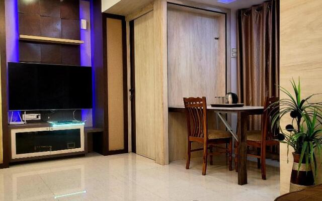 Sapphire service apartment