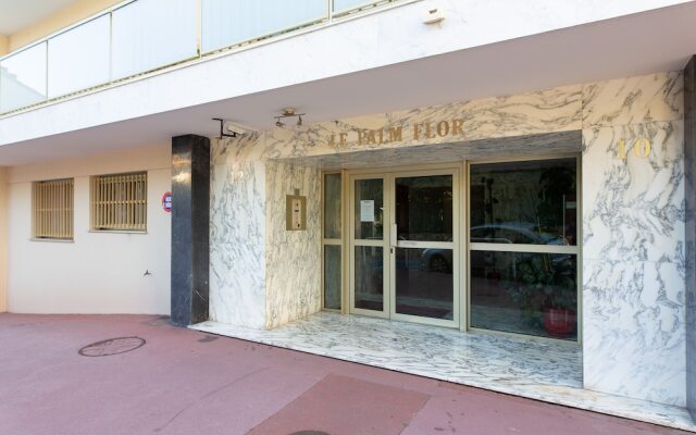 Rooftop Sea View YourHostHelper