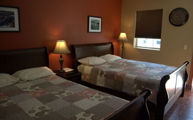 Put in Bay Victory Station Hotel