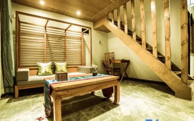 Tangsong Courtyard Hotel