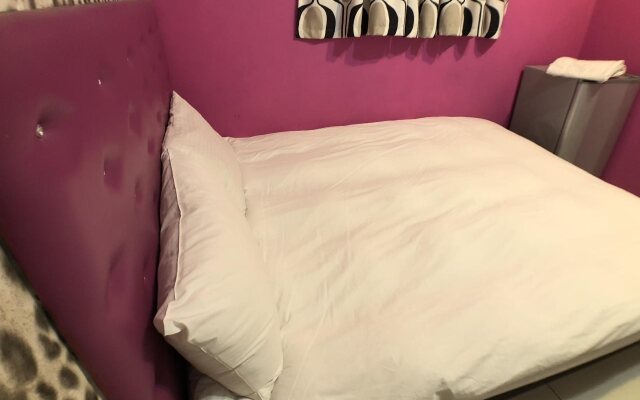 Taichung Calfhouse Hostel