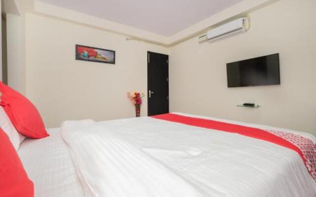 OYO 29079 Finesse International Guest House