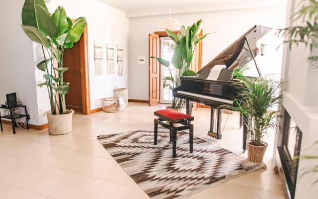 Dreamsea Surf Guest House
