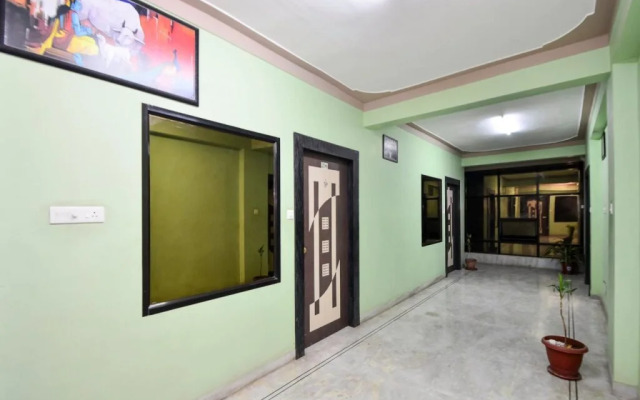 The Royal Villa And Restaurant By OYO Rooms