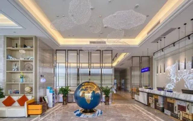 Kyriad Marvelous Hotel (Fangchenggang Administration Center, High Speed Railway Station)