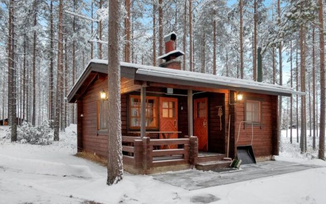 Holiday Home Puolukka