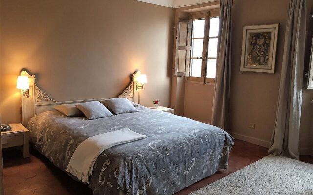 Blissful Villa in Grasse With Private Swimming Pool