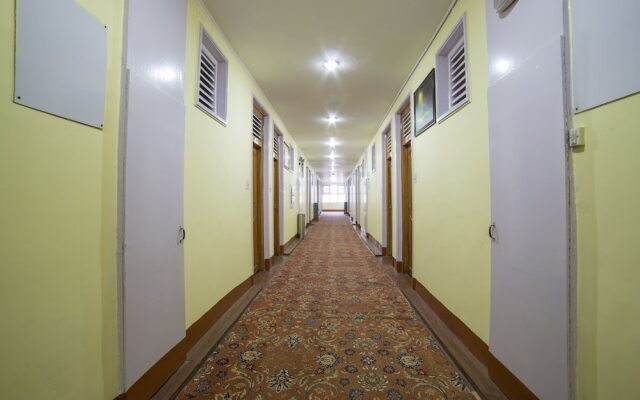 OYO 5174 Hotel Pamposh